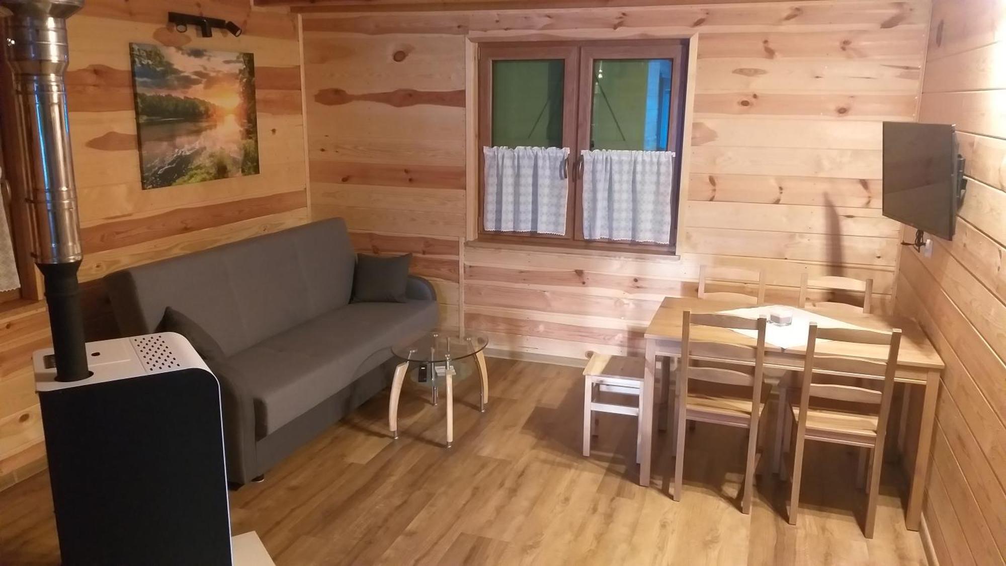 Pod Czerwonym Debem Holiday home *